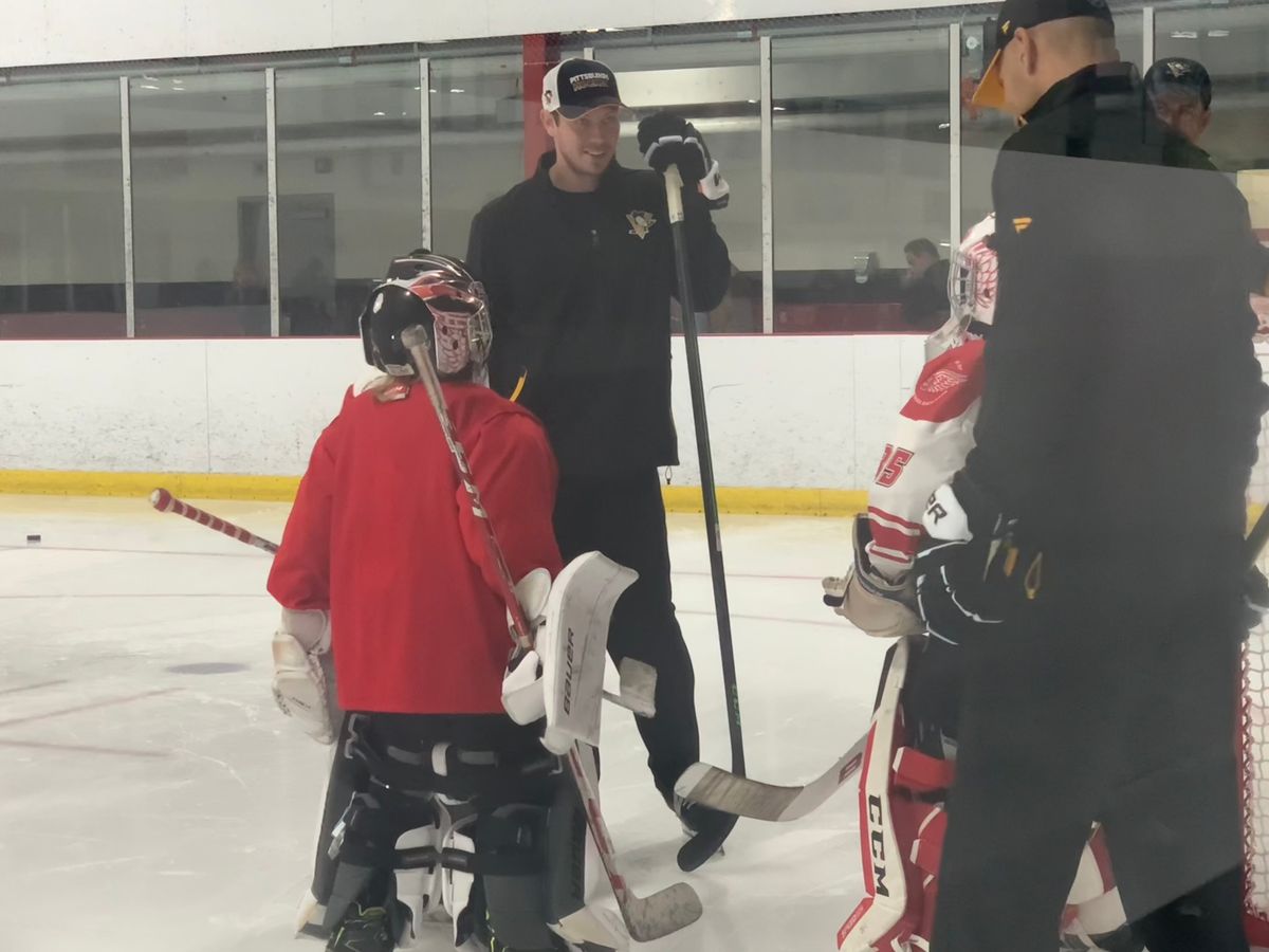 Tristan Jarry during the Penguins' youth clinic